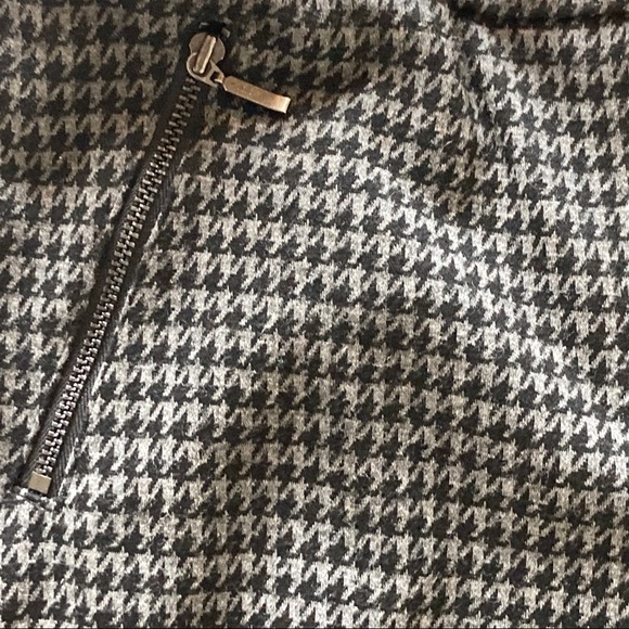 J.McLaughlin Houndstooth Ross Pant - Picture 7 of 10
